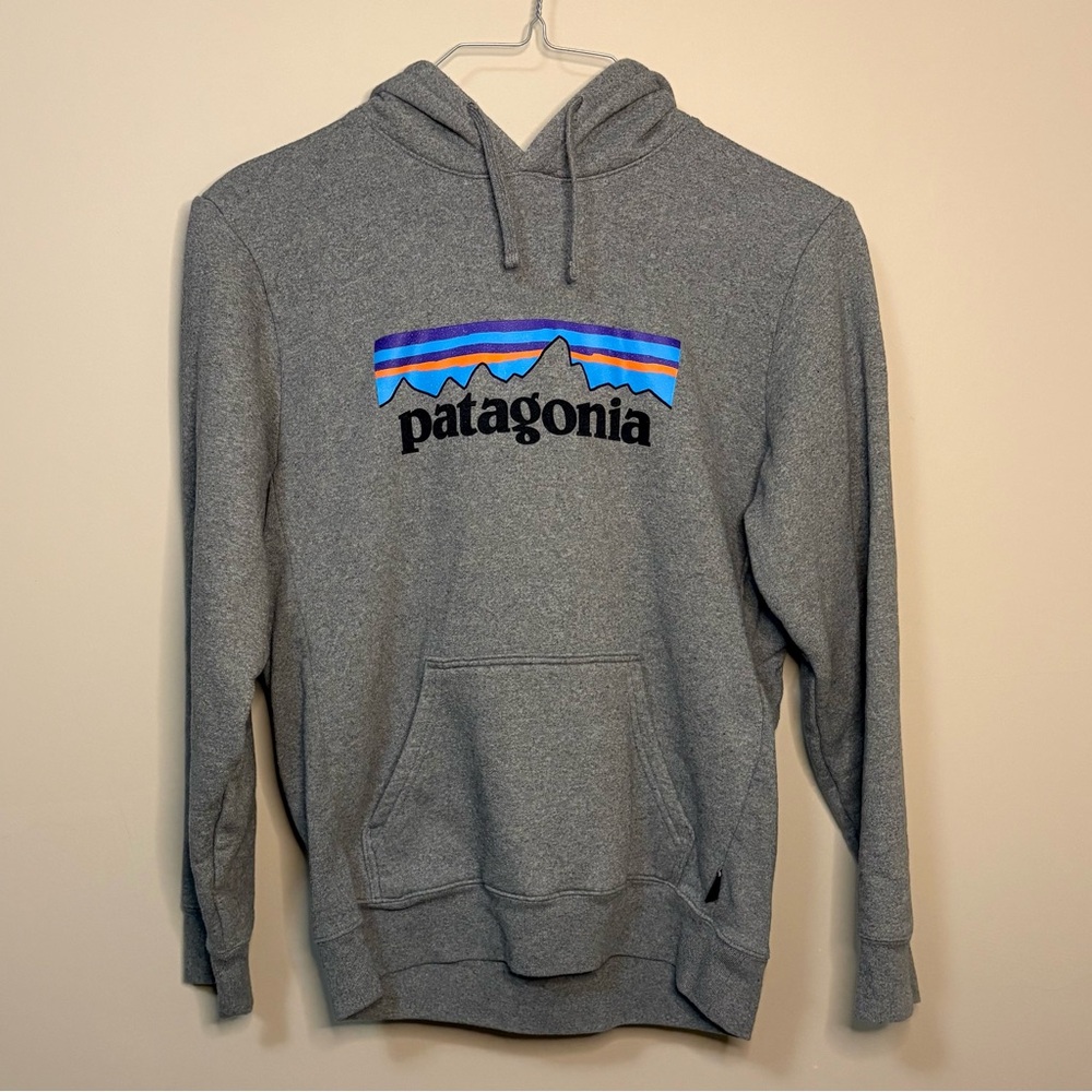 Patagonia Hoodie Men’s Small  Gray P6 Logo Uprisal Pullover Fleece